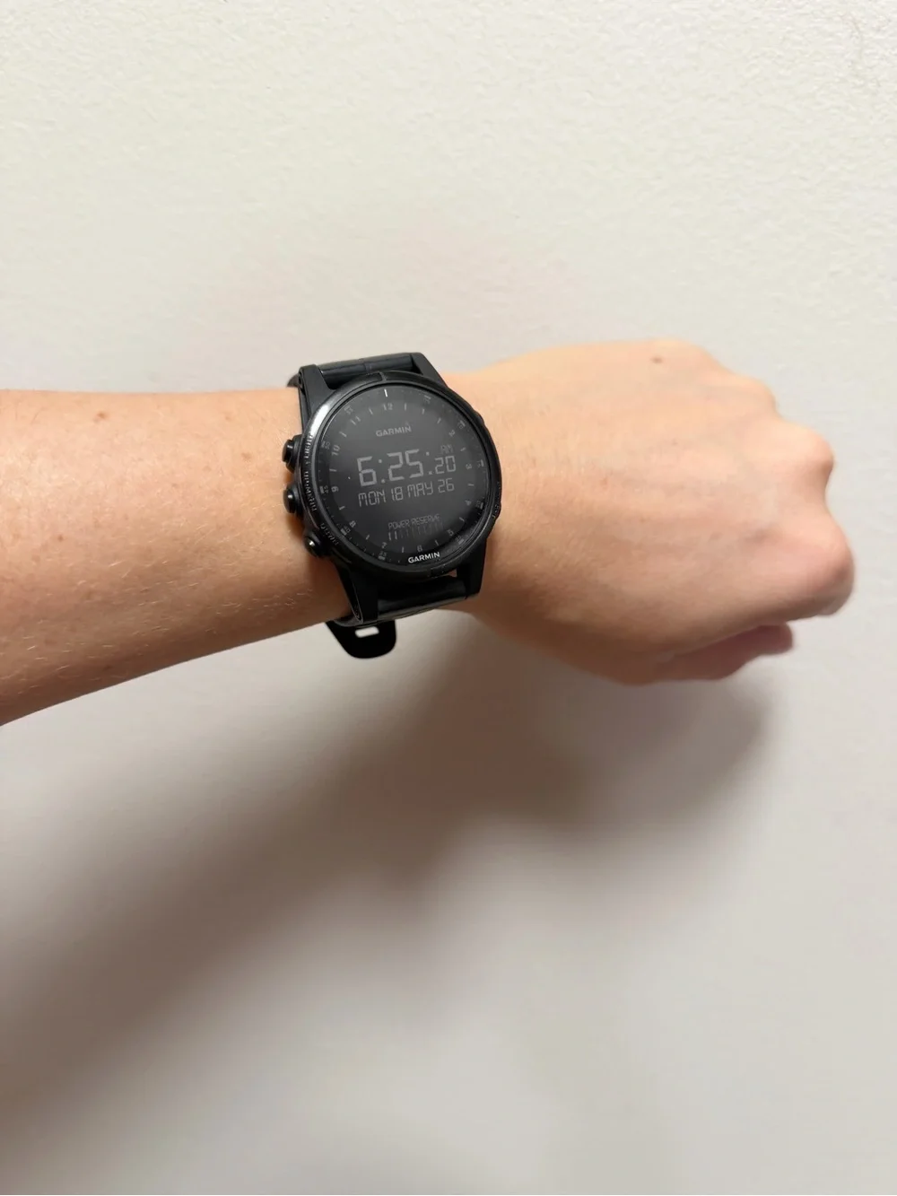Garmin fenix 5s plus sapphire black